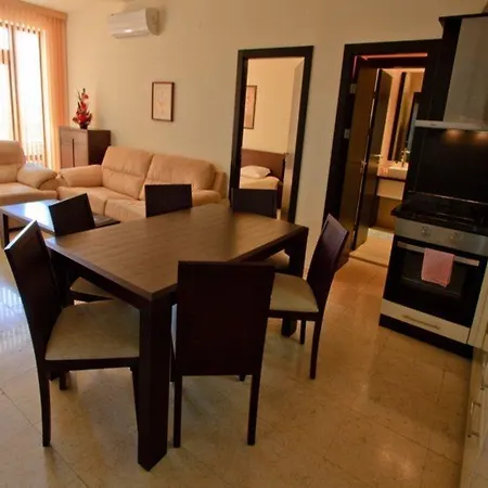 Garden Of Eden 호텔